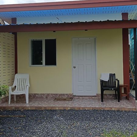 Chill Land House Hotel Bang Tao Beach  Exterior foto