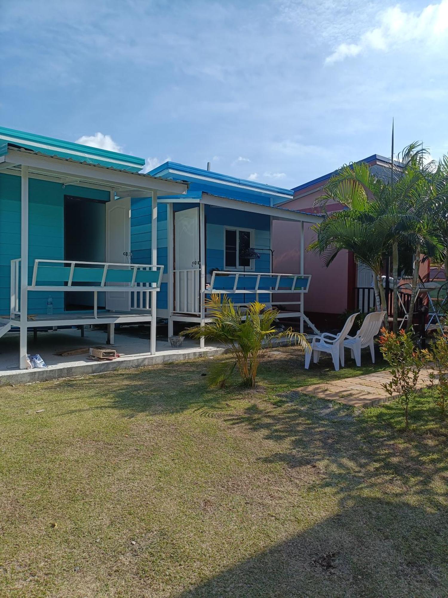 Chill Land House Hotel Bang Tao Beach  Exterior foto